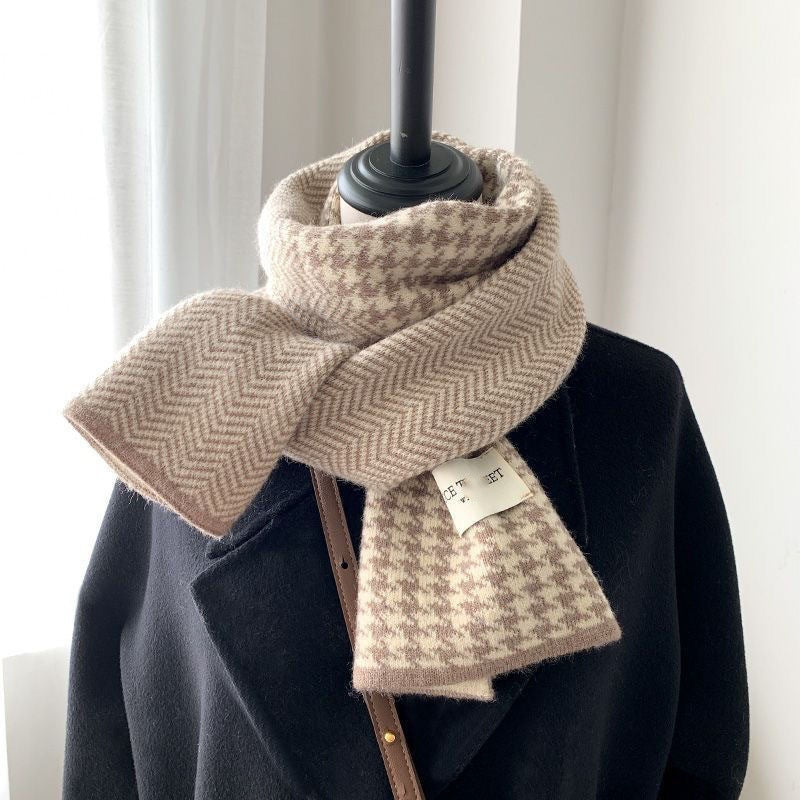 Women's Fashion Versatile Knitted Scarf